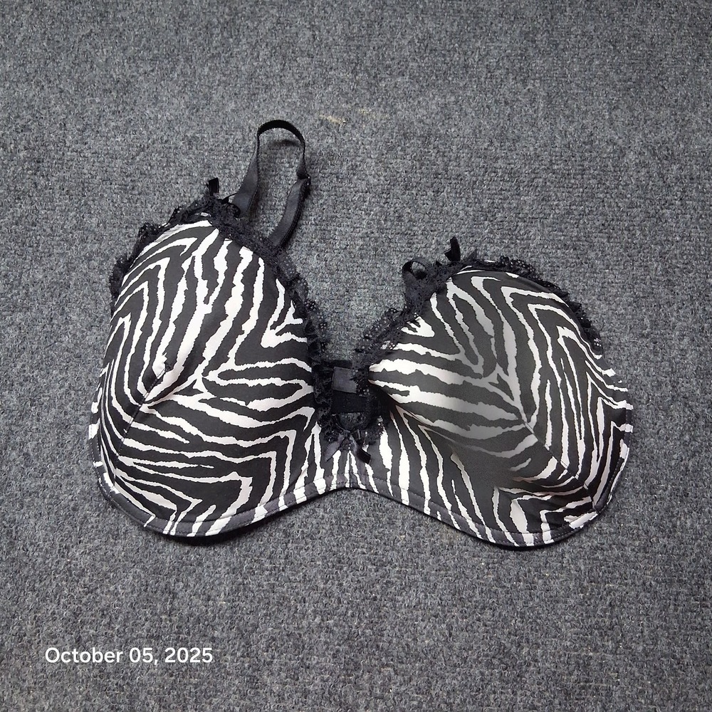 Smart & Sexy Bra Womens Size 38 DD Underwired T Shirt Zebra Print